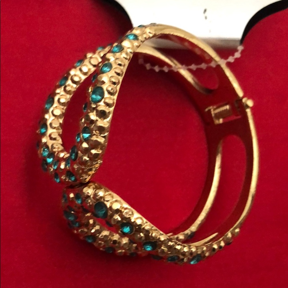 Gold cuff
